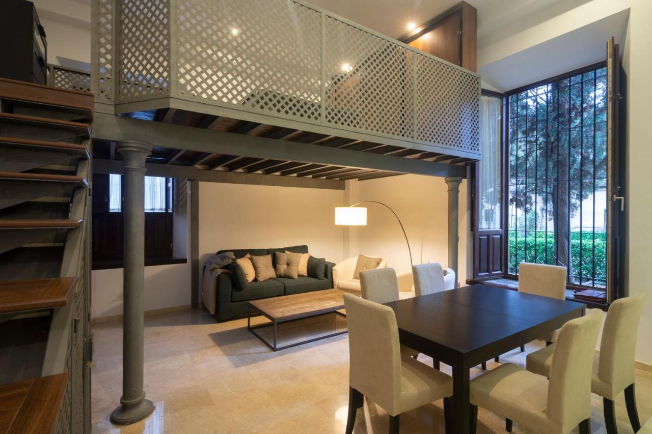 Apartamentos Palacio De Los Jeronimos 그라나다 외부 사진
